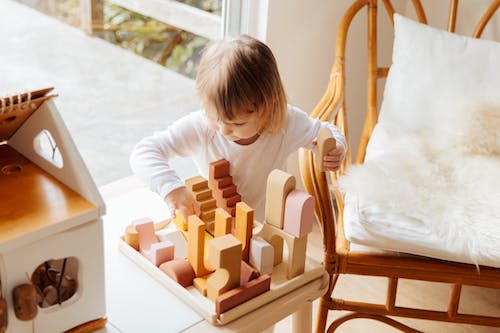 5 Best Open-Ended Play Ideas to Keep Kids Busy & Entertained at Home